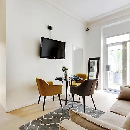 Modern - 1br-4p - Le Marais Apartment