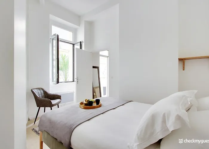 Modern - 1br-4p - Le Marais Apartment Paris